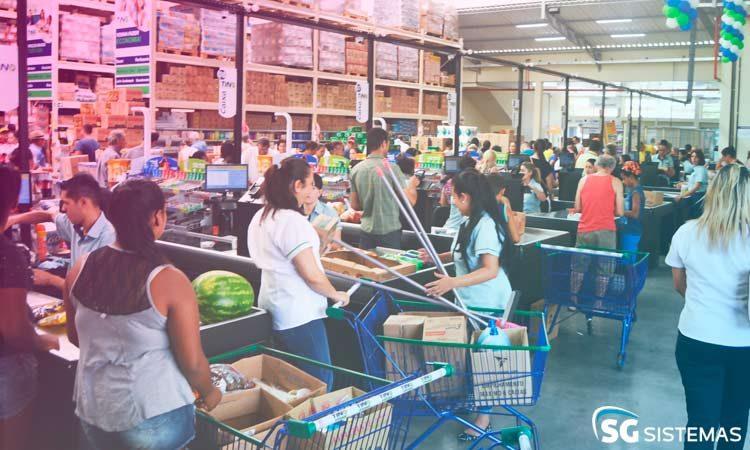 Como atrair e atender bem os clientes em períodos festivos?