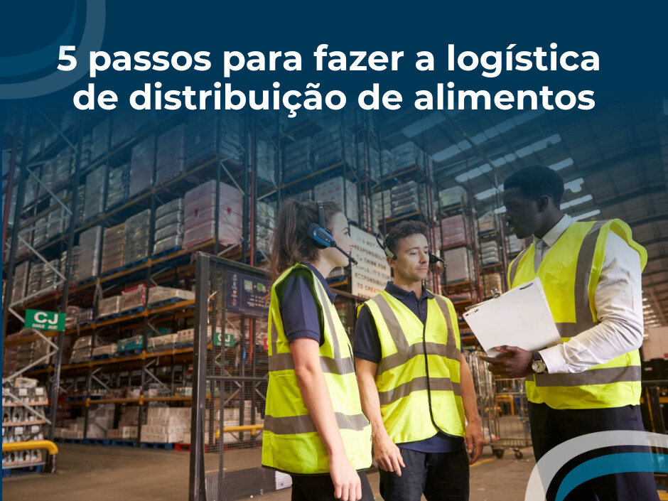 Colaboradores discutindo logística de alimentos